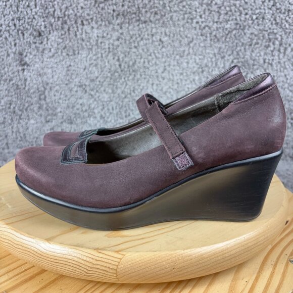 Naot Shoes Day Wedge Heel Mary Jane Womens Size 6 Purple Nubuck Leather Pump - Picture 1 of 8
